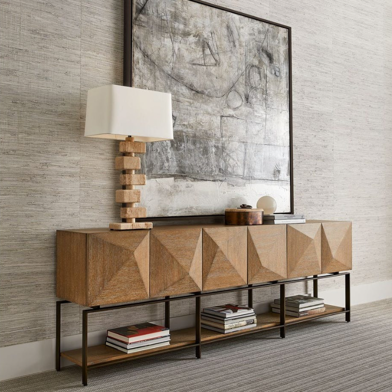 Credenza en madera clara base metálica