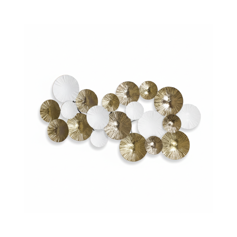 Estructura de metal dorado y blanco para pared