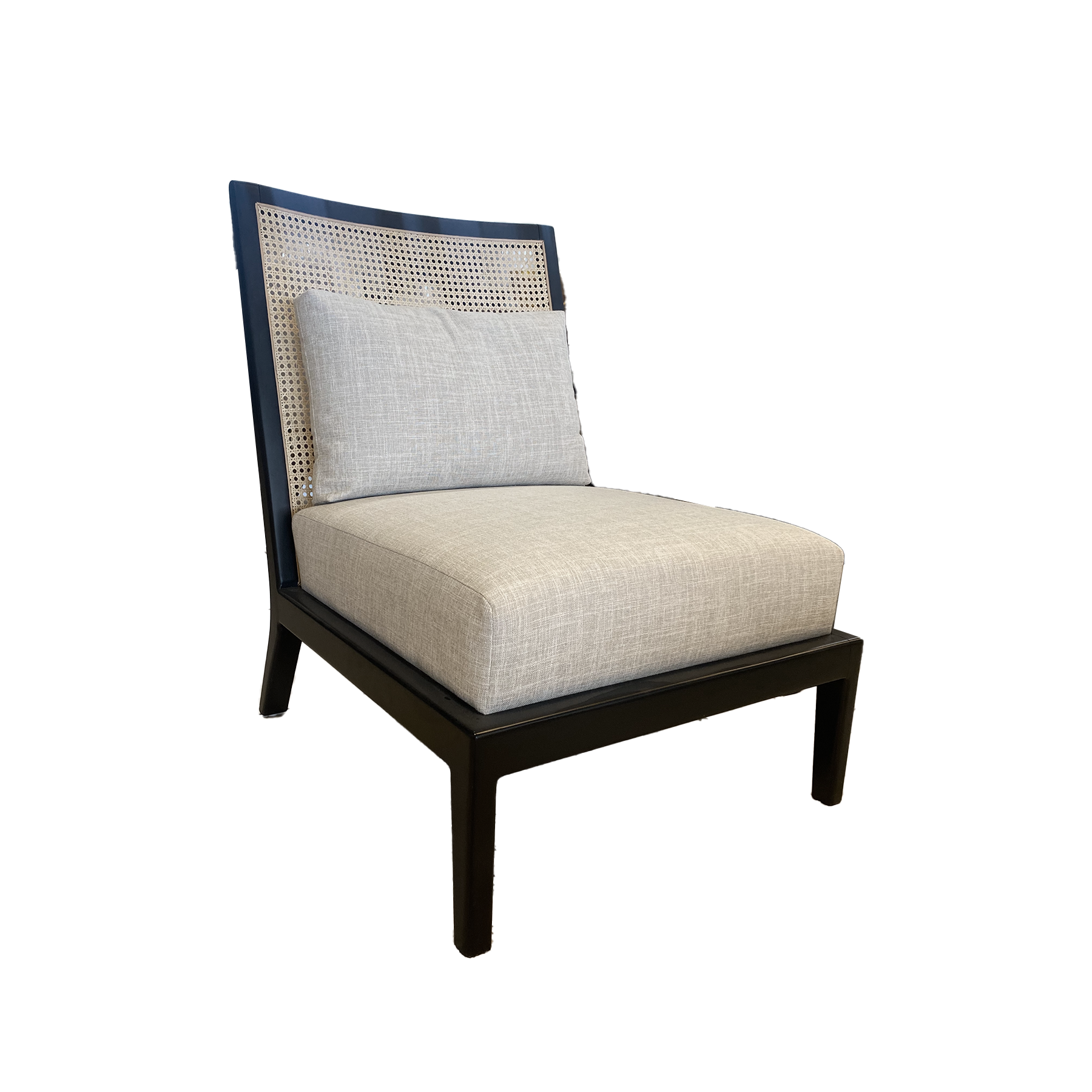 Sillón Ocasional en tela y respaldo bejuco